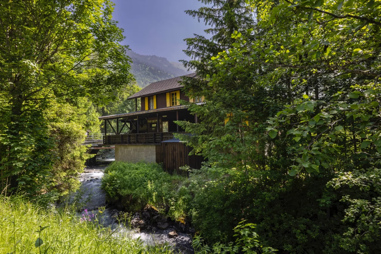 Chalet individuel de 6.5 pièces dans le hameau des Plans-sur-Bex