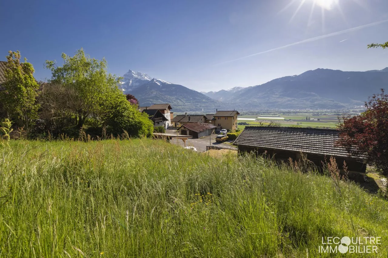 Antagnes / Ollon - Terrain à bâtir de 893 m2 avec couvert à voitures