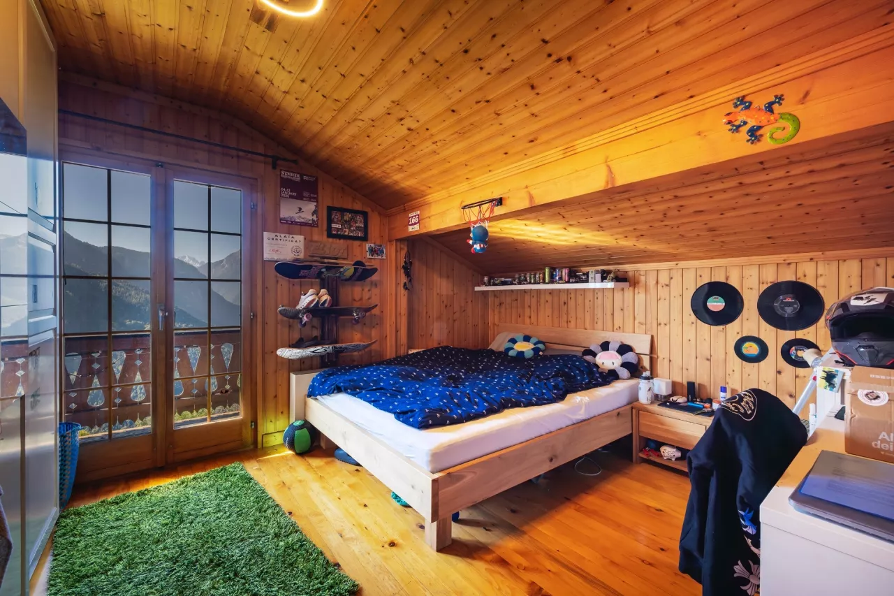 Chalet individuel de 7.5 pièces à 3 min. en voiture de Gryon/Barboleuse
