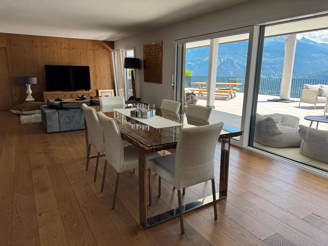 À vendre à Savièse ? Appartement d'exception avec vue panoramique et magnifiques terrasses