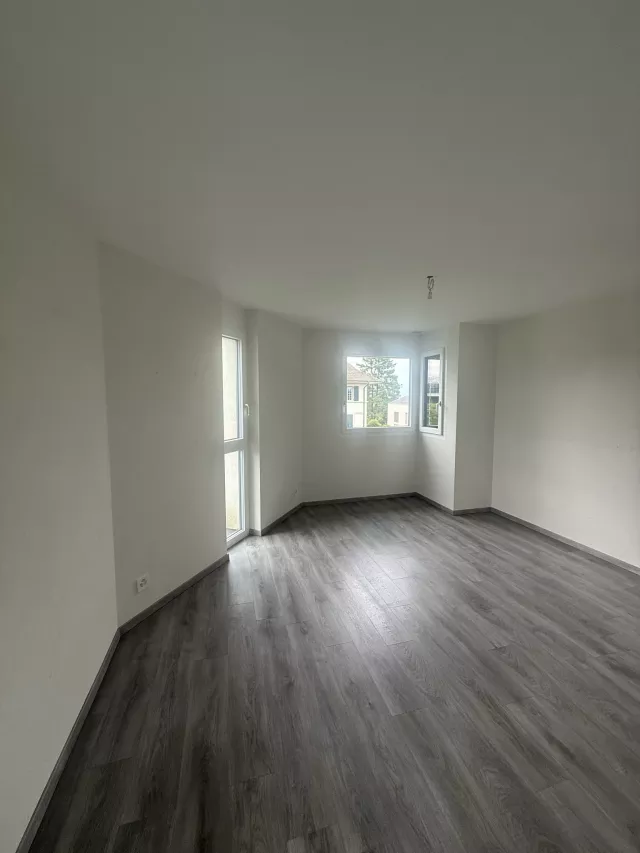 St-Sulpice VD - Habitat de 4.5 pièces au 1er étage