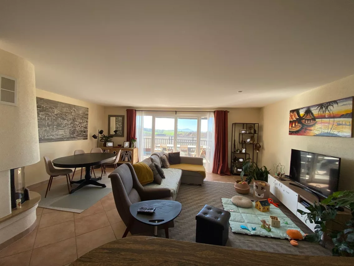 Daillens - Habitat de 6.5 pièces au 1er étage