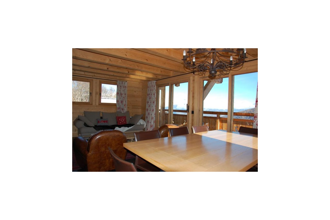 Chalet de 7.5 pièces d'exception à deux pas de la station des 4 Vallées