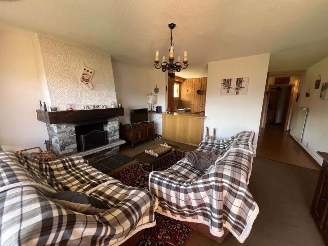 Rare ! Bel appartement de 4 pièces situé au rez jardin