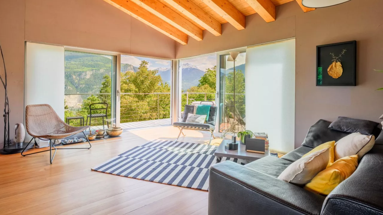 Ensemble rare de deux villas avec parcelle attenante ? Ayent (Valais)